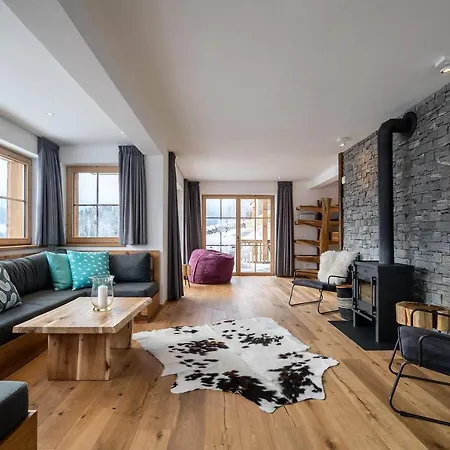 Hochkoenig Lodge *